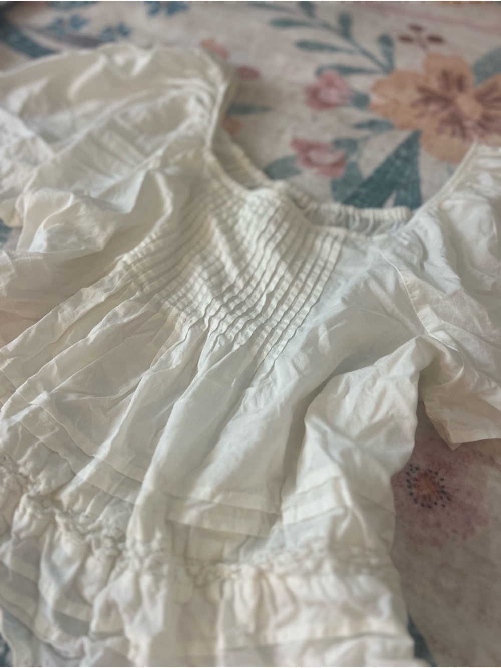 Universal Thread White Cotton Pintuck Peasant Blouse - Picture 2 of 4